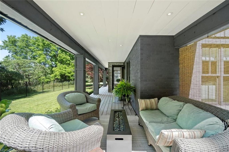58 Central Drive photo 3