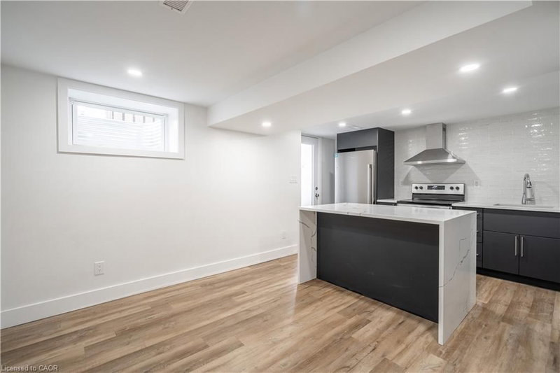 2 - 19 Munn Street