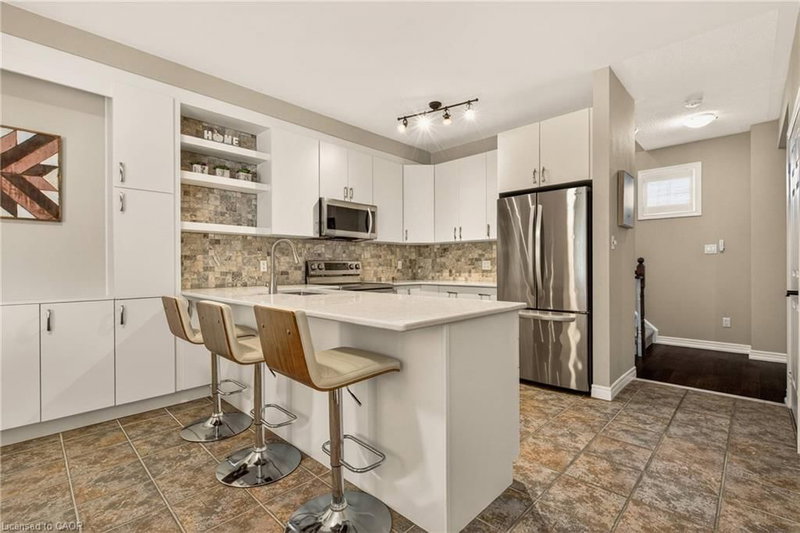 20 - 100 Beddoe Drive