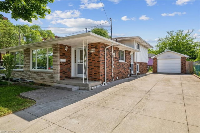 192 Oakland Drive