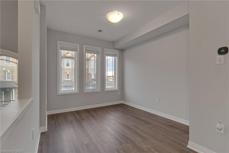 53 Aquarius Crescent