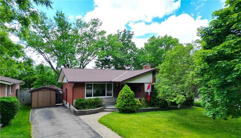 209 Dixie Crescent