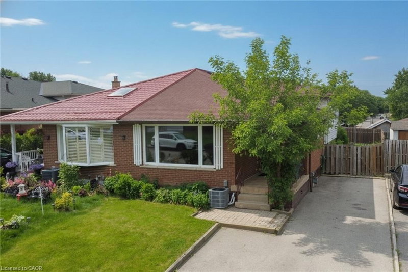 68 Tindale Court