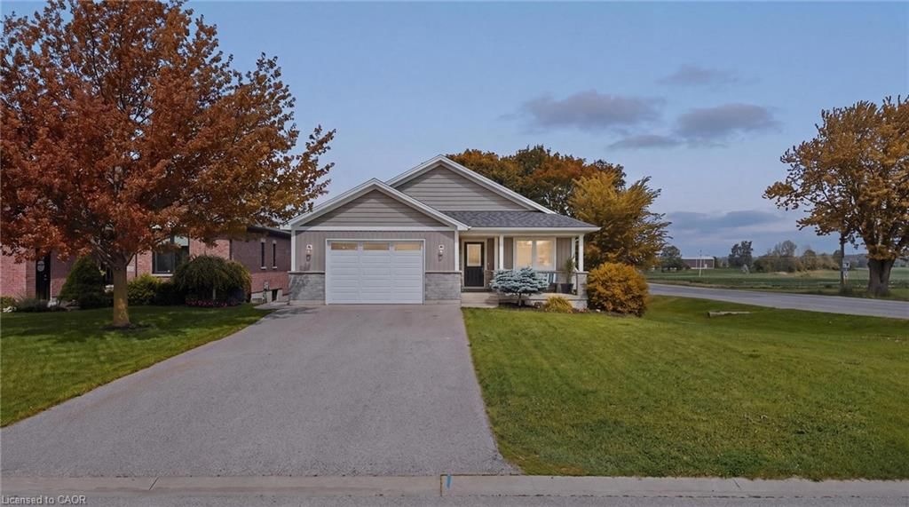 Single Family Residence for sale at 101 Tuffy Macdougall Court, Harriston, ON, N0G 1Z0 - Minto - MLS: 40839943