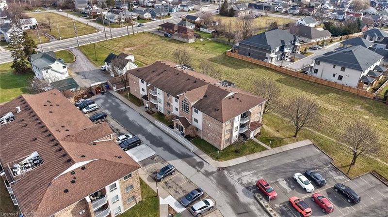 303B - 1061 Vansickle Road N