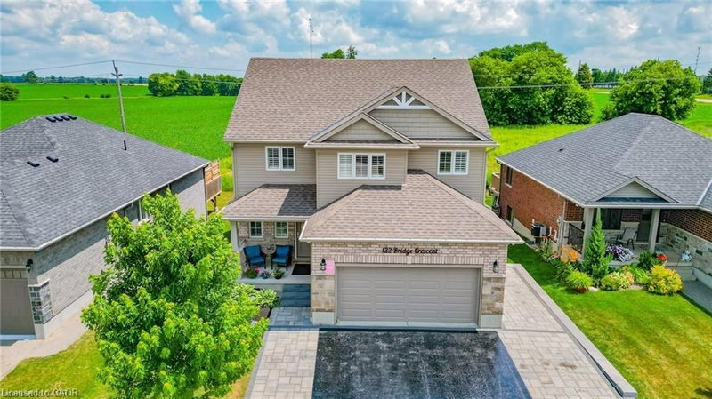 122 Bridge Crescent