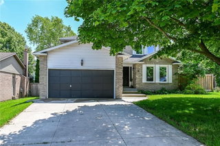 14 Lennard Crescent