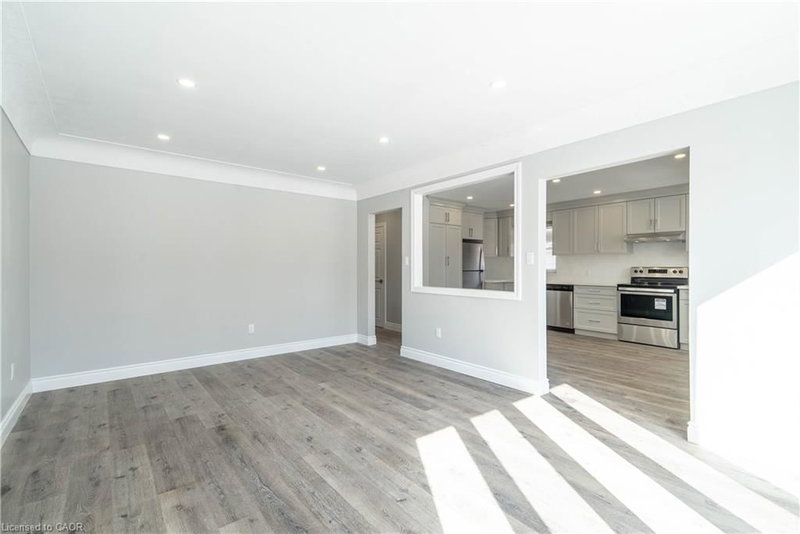 196 Upper Paradise Road photo 5