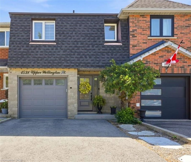 1531 Upper Wellington Street photo 1
