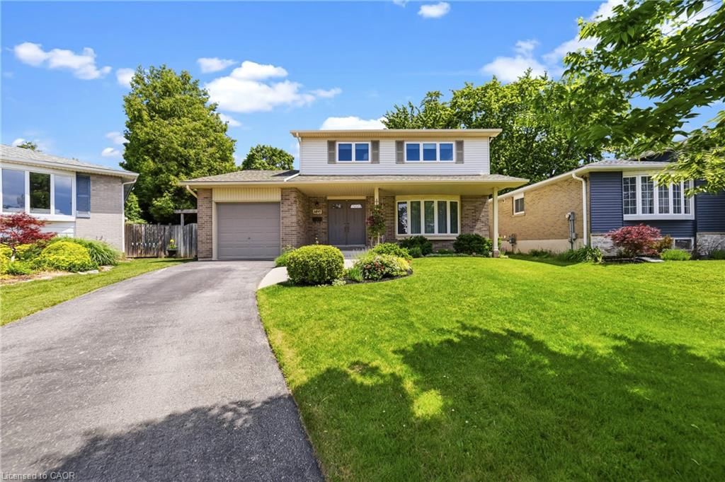 Single Family Residence sold at 1495 Clinton Court, Burlington, ON, L7M 1N1 - Palmer - MLS: 40840177