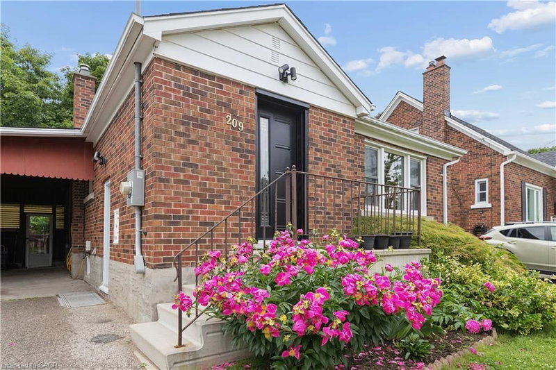 209 Bedford Road