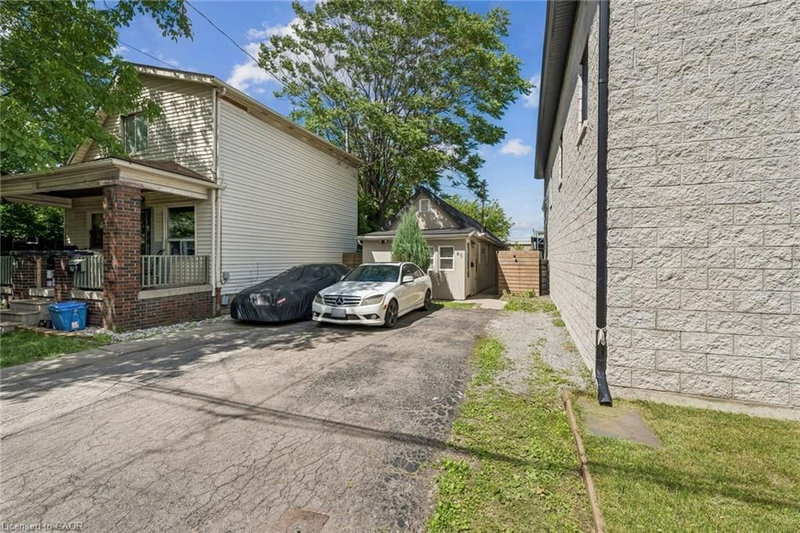 43 Whitfield Avenue