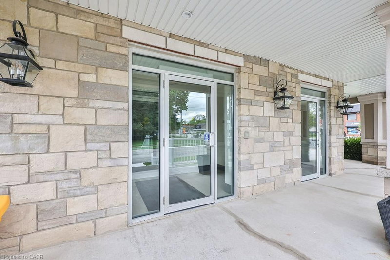 310 - 95 Wilson Street W