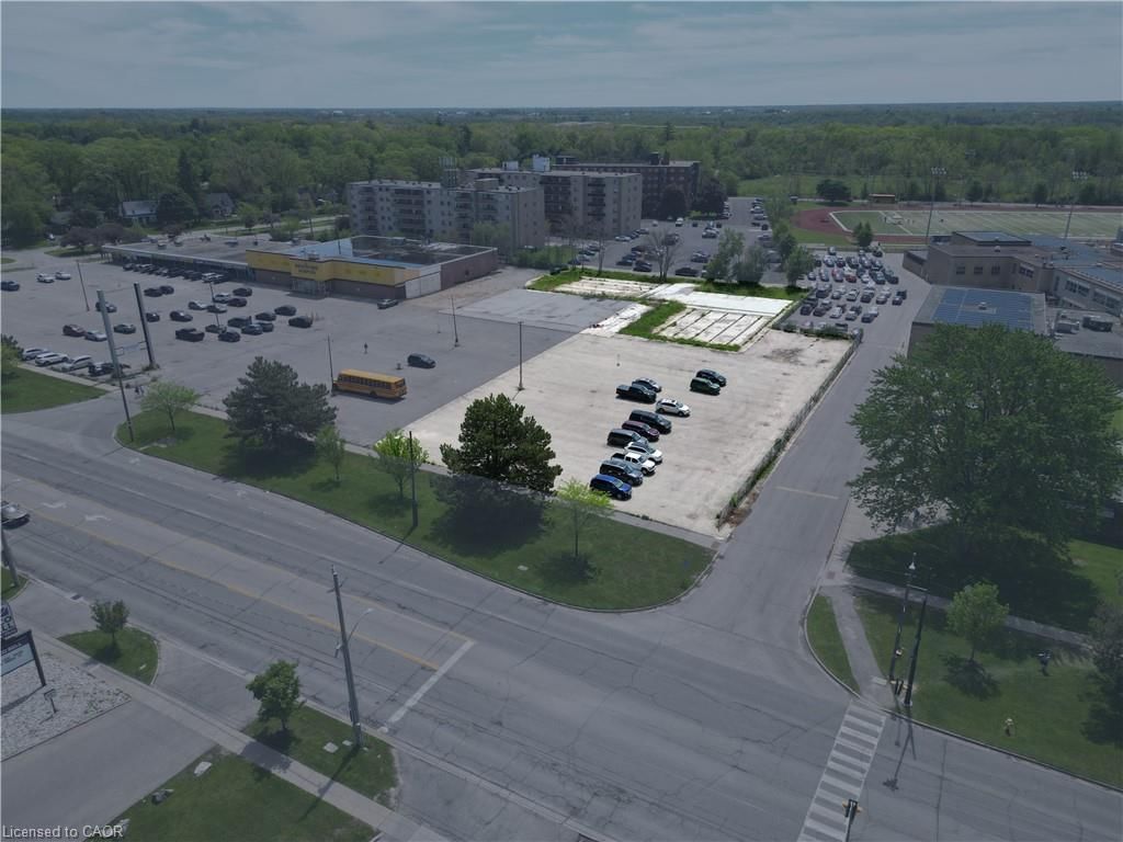 Residential for sale at 639-641 Colborne Street, Brantford, ON, N3S 3M8 - Oakhill Dr - MLS: 40840412