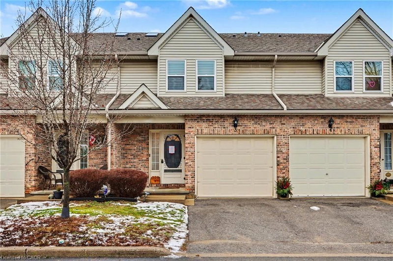 3 - 5070 Drummond Road