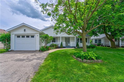 6 Pinetree Court
