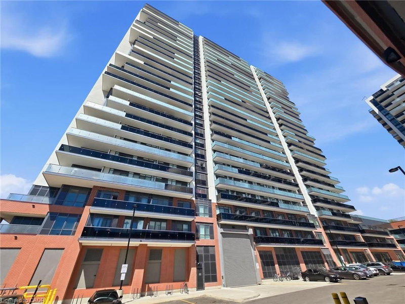 2214 - 2545 Simcoe Street N