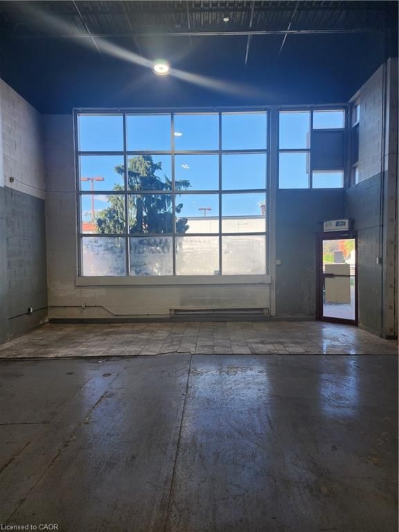 5100 South Service Road photo 3