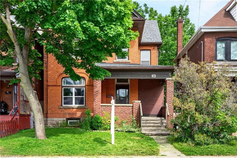 86 Sherman Avenue N