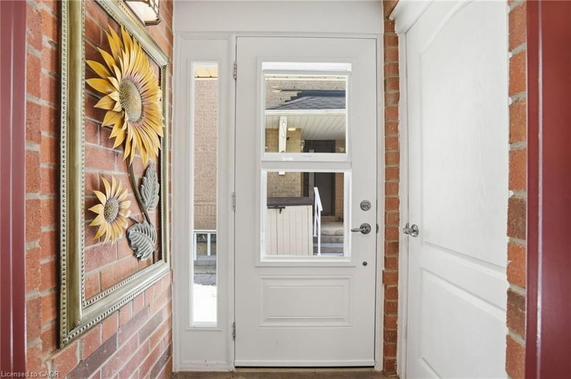 174 Fellowes Crescent