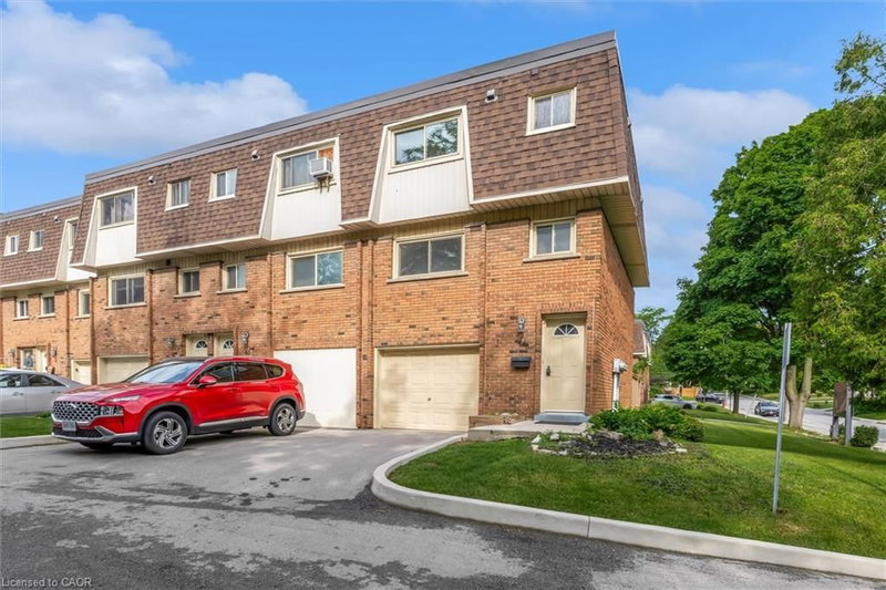 44 - 125 Bonaventure Drive