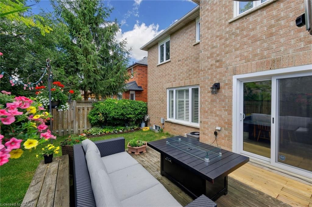 Single Family Residence sold at 2140 Stillmeadow Road, Oakville, ON, L6M 3R1 - WM Westmount - MLS: 40841069