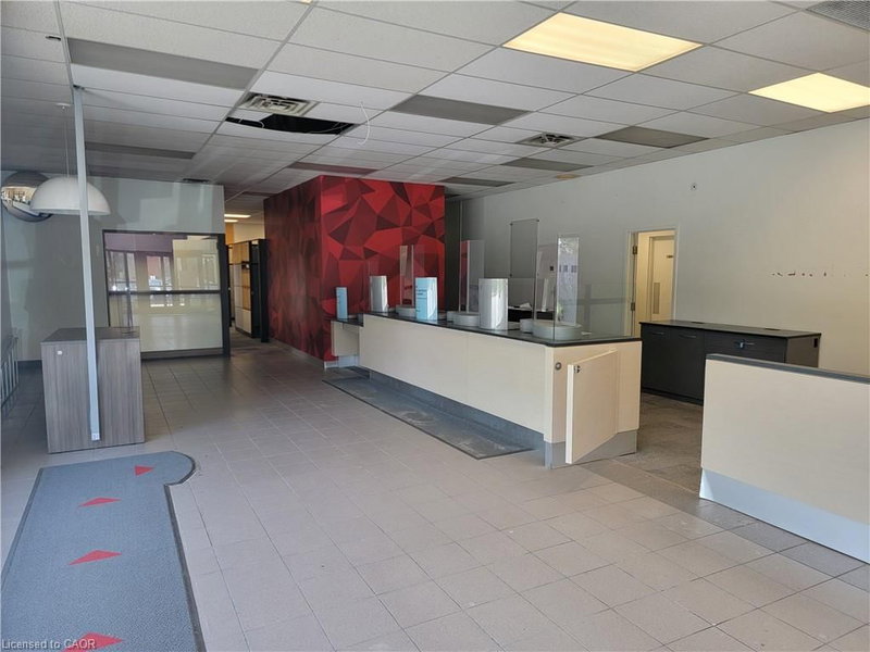 601 Doon Village Road photo 3