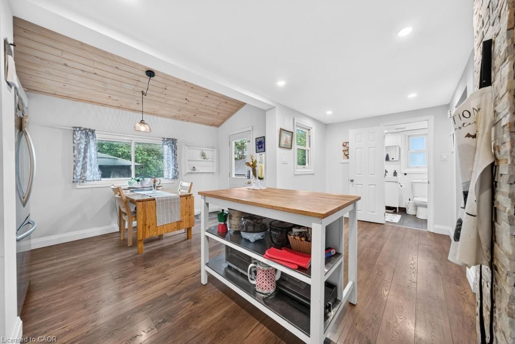 Single Family Residence for sale at 726 Brighton Avenue, Hamilton, ON, L8H 6H6 - Parkview - MLS: 40841237