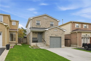 8 Sparrow Court