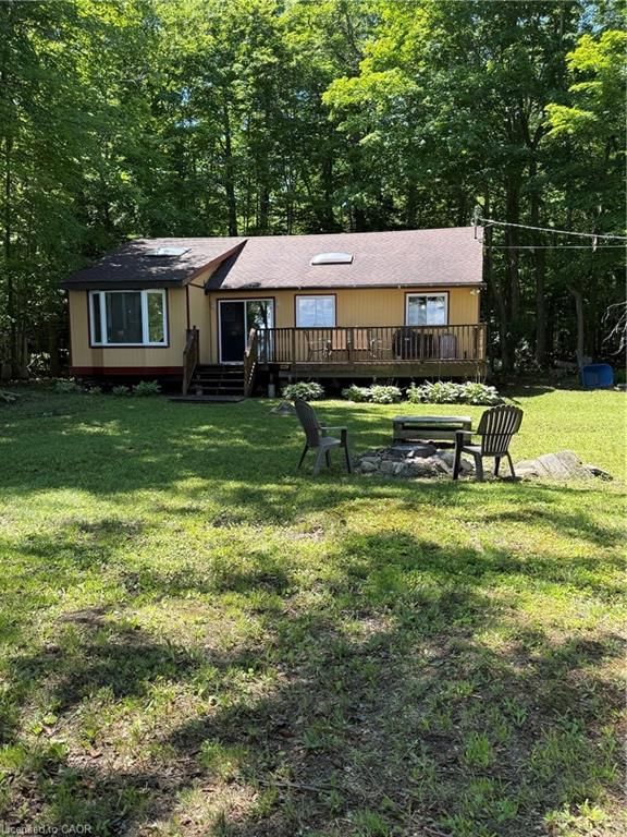 Single Family Residence sold at LOT 238 Snake Island, Keswick, ON, L4P 3E9 - Georgina - MLS: 40841748