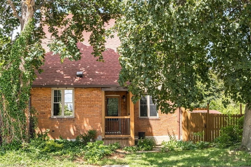 152 Glen Road