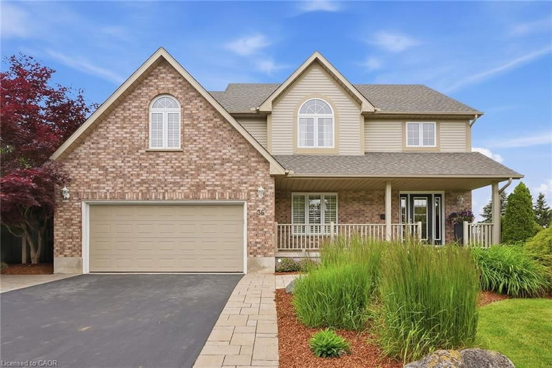 36 Weberlyn Crescent
