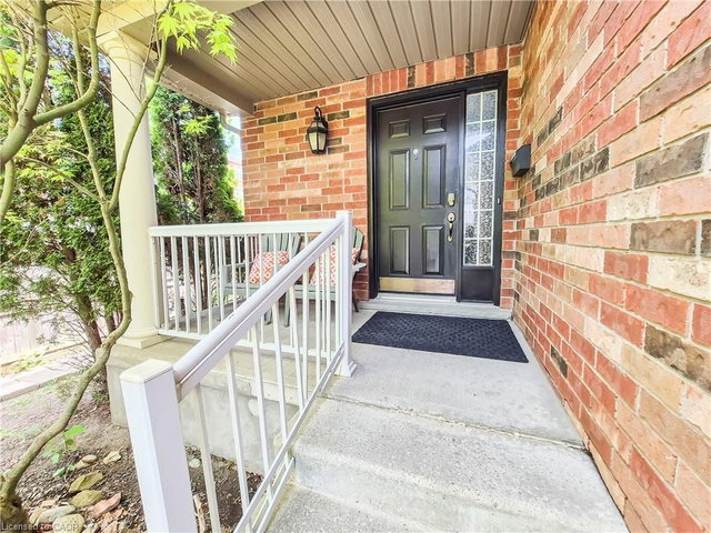 1 - 147 Dubrick Crescent