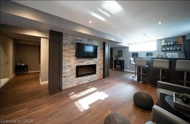 4000 Medland Drive