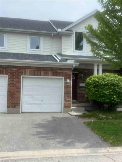 4 - 151 Clairfields Drive E