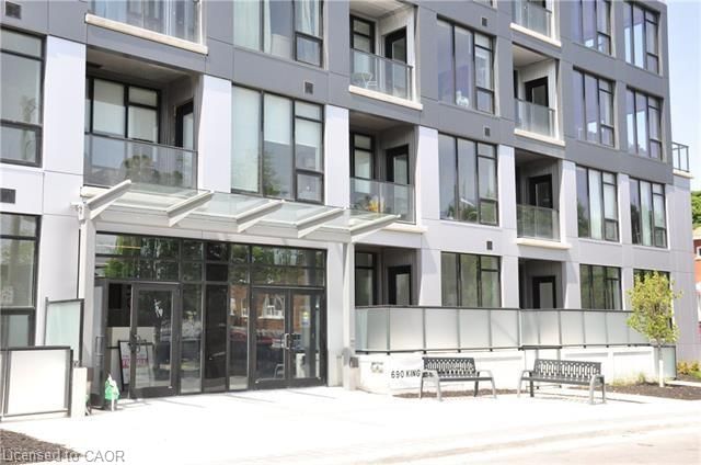 116 - 690 King Street W