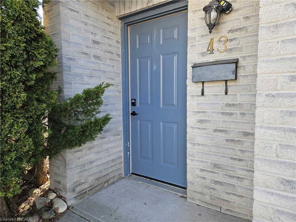 43 - 589 Beechwood Drive 3