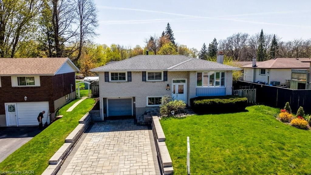 Single Family Residence for sale at 682 Glen Forrest Boulevard, Waterloo, ON, N2L 4K6 - Lakeshore/Parkdale - MLS: 40842544