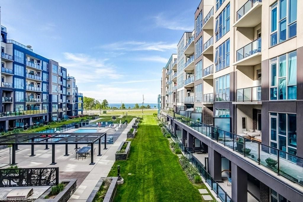 Condo/Apt Unit sold at 201-16 Concord Place, Grimsby, ON, L3M 0J1 - Grimsby Beach (540) - MLS: 40842728