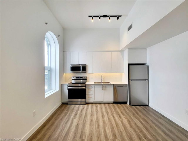 204 - 75 Huron Street
