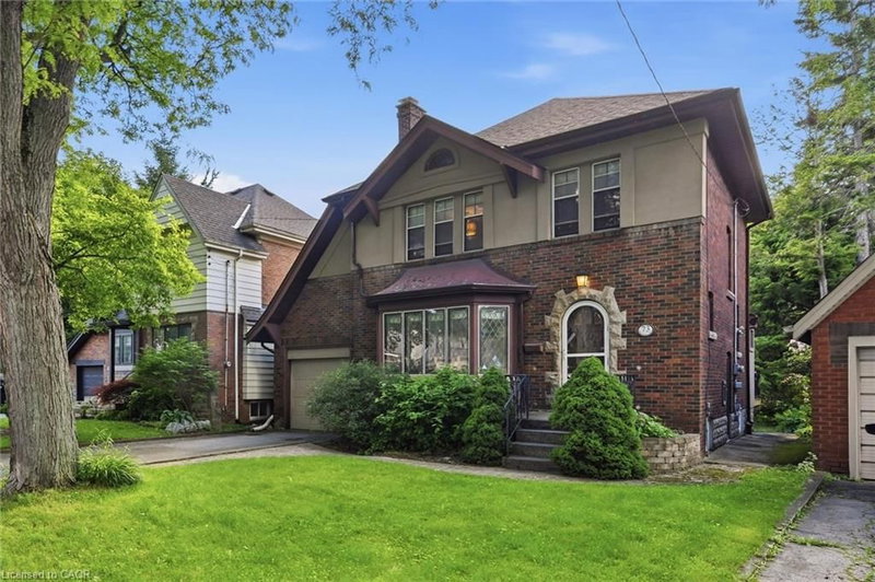 73 Dromore Crescent