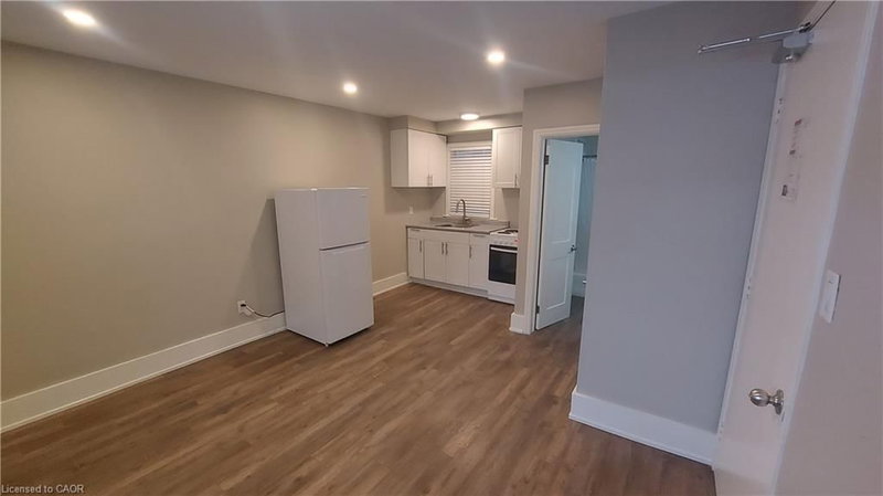 8 - 181 King Street E
