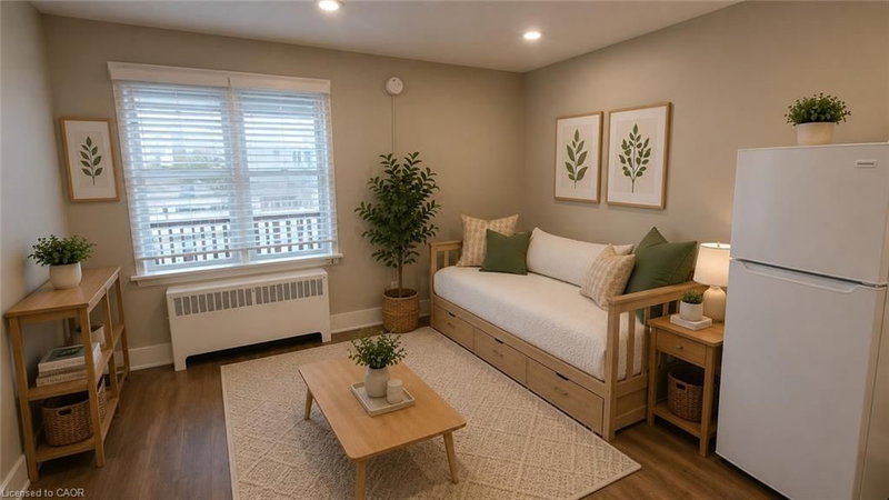 8 - 181 King Street E