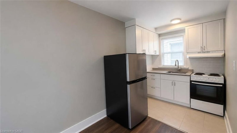 9 - 181 King Street E
