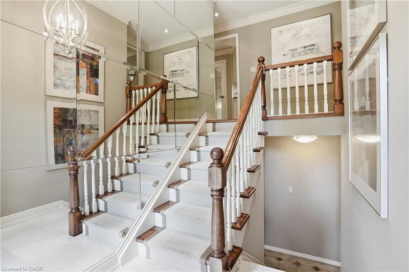 5 Maple Avenue