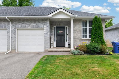 11 - 219 Shellard Lane