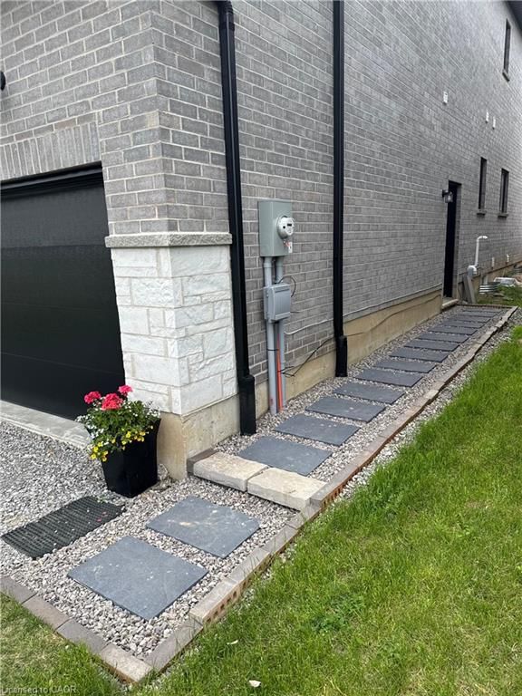 Bsmt - 348 Springbrook Avenue