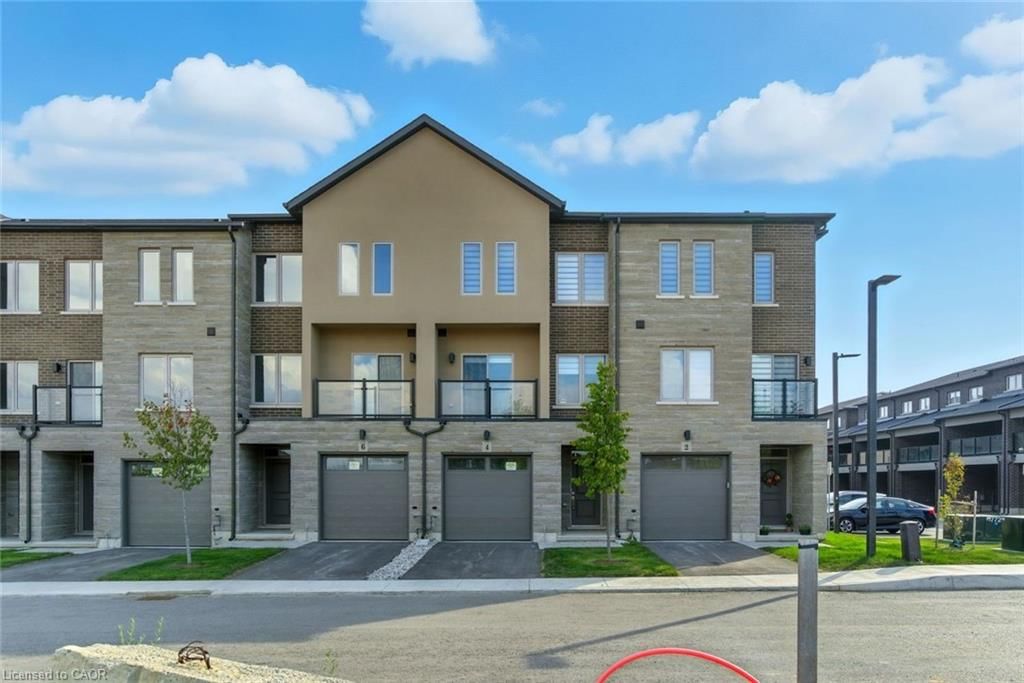 Row/Townhouse for sale at 4 Clear Valley Lane, Mount Hope, ON, L0R 1W0 - Mount Hope Municipal - MLS: 40843369