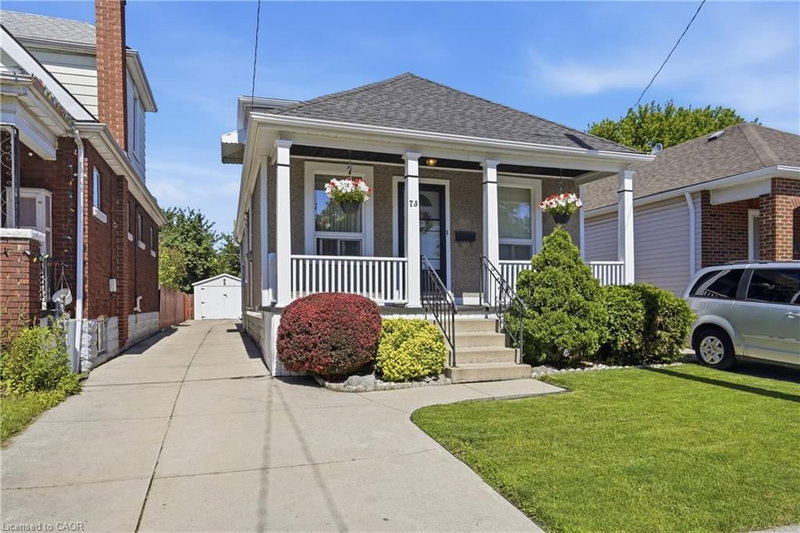 73 Tuxedo Avenue N