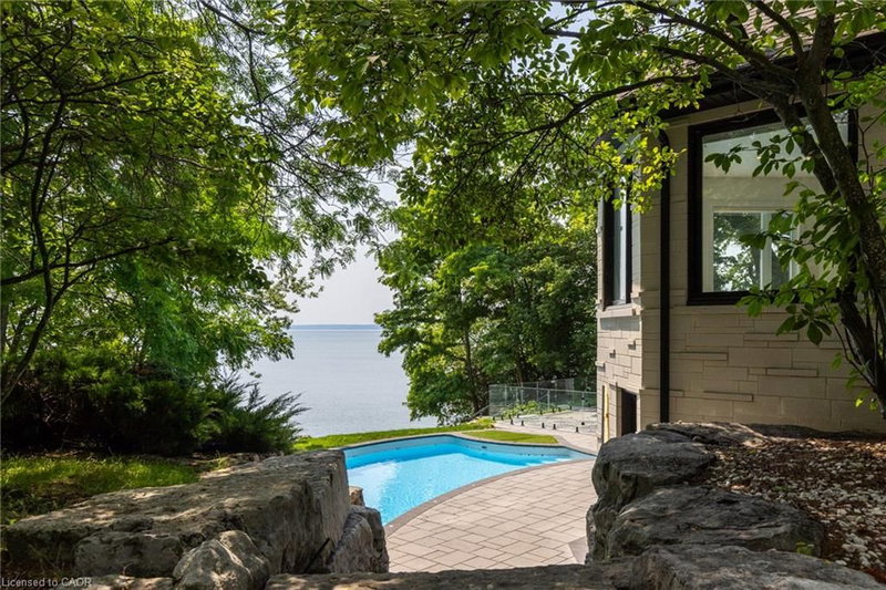 100 Appleby Place photo 5